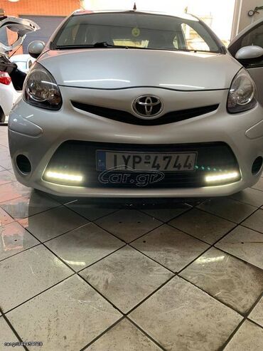 Toyota: Toyota Aygo: 1 l. | 2012 έ. Χάτσμπακ — 2