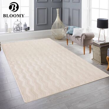 Tepisi i prostirke: M. 09. Dekorativni tepih za dnevnu sobu Dimenzije: 230x160cm Cena — 11