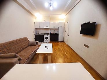 qara qarayev: Qara Qarayev metrosuna yaxın . Tam hazır və tam yaşayış olan 12 — 1