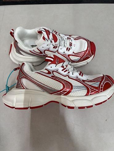 спортивный седло: Мужские кроссовки, 41, Balenciaga, Новый, цвет - Белый, Самовывоз, Платная доставка — 1