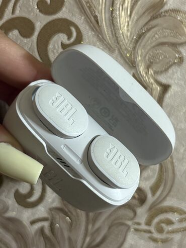 jbl flip 5: İşlənmiş Simsiz (Bluetooth) Qulaqcıqlar, JBL, rəng - Ağ