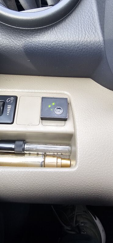 Toyota: Toyota RAV4: 2010 г., Автомат, Газ, Кроссовер — 10