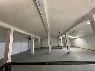 Аренда зданий: 2, 3 этаж и подвал, Сдается коммерческое помещение. 2 (110 кв), 3 — 18