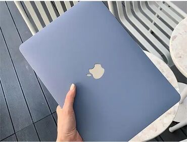 Чехлы и сумки для ноутбуков: Кейс для макбук Защитный чехол для макбук. В наличии на все модели — 10