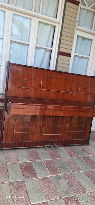 zerb aleti: Belarus markalı akustik pianino. Klassik upright (şaquli) — 2