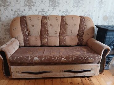 Çaydanlar: Klassik divan, Divan, Bazalı