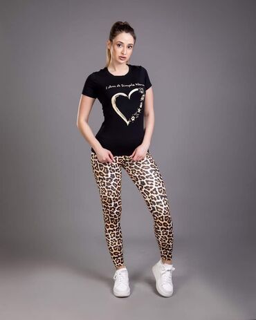 Gornji i donji deo: 2XL (EU 44), 3XL (EU 46), 4XL (EU 48), Leopard, krokodil, zebra, Sa ilustracijom, Geometrijski — 4