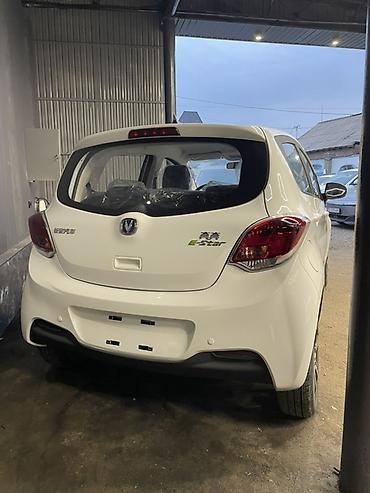 byd e1: Changan Benben E-Star: 2024 г., Электромобиль, Хэтчбэк — 3