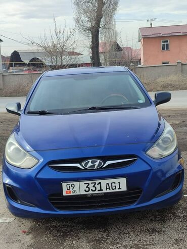 карола спасио: Hyundai Solaris: 2011 г., 1.4 л, Автомат, Бензин, Хэтчбэк