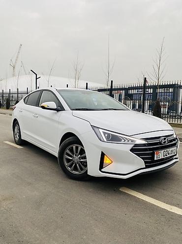 Hyundai: Hyundai Elantra: 2019 г., 1.6 л, Вариатор, Бензин, Седан — 2