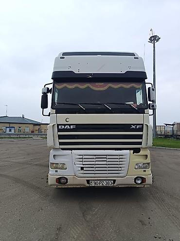 yuk maşnı: DAF XF dartqı (traktor) və tentli qoşqu • Marka/model: DAF XF • — 1