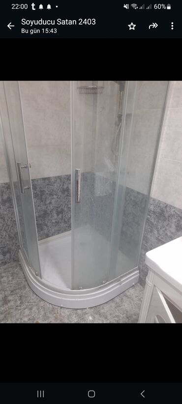 duş kran: Üstü açıq kabina