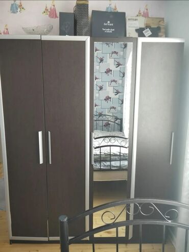 izolatex qiymeti: Распашной, 3 двери Прямой шкаф, Гардеробный шкаф