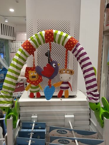 детские игрушки погремушки: Дуга на коляску с игрушками и погремушкой