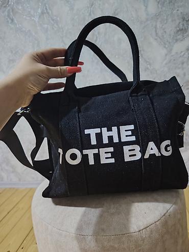 Qadın çantaları her biri 8 manat 1) Qara kanvas “THE TOTE BAG” -