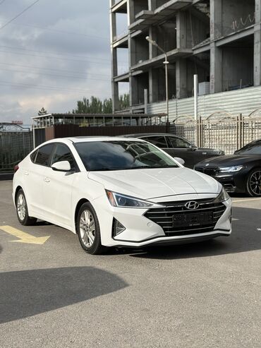 хюндай атоз: Hyundai Elantra: 2018 г., 2 л, Автомат, Бензин, Седан