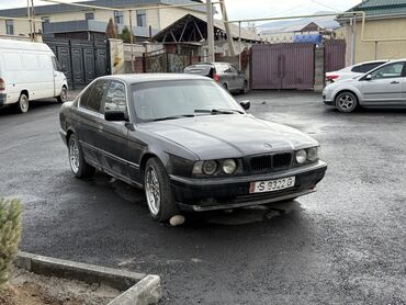 капот на бмв: BMW 5 series: 1993 г., 3 л, Механика, Бензин, Седан