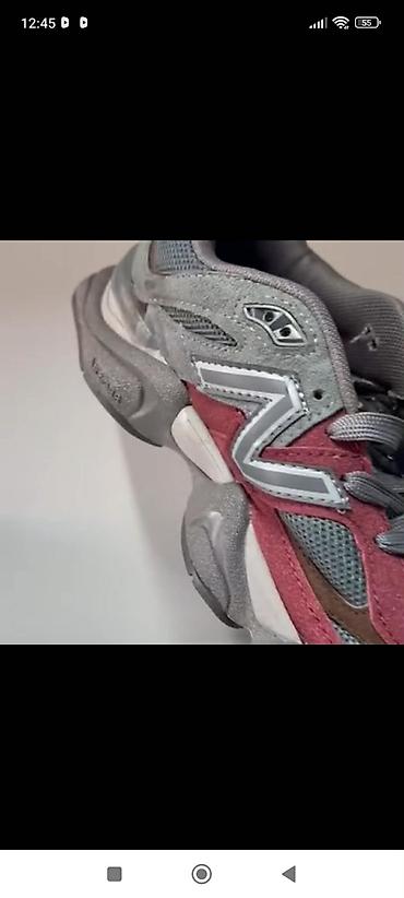 Patike: 40-45 4900 crne su 36-44 ostale 40 do 44 — 2