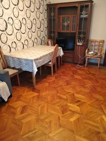 Mənzil kirayələyirəm: 3 otaqlı, 100 kv. m — 5