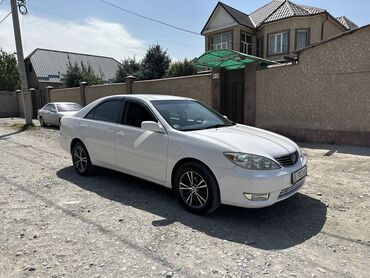 авто в рассрочку без банка рядом джал бишкек: Toyota Camry: 2005 г., 2.4 л, Автомат, Бензин, Седан