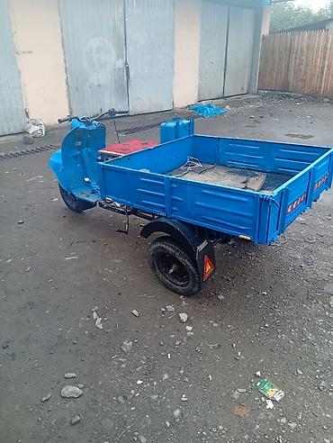 jitkis tormuz: Yükdaşıma üçün üçtəkərli motosiklet (trisikl) - Rəng: mavi - Arxa — 3