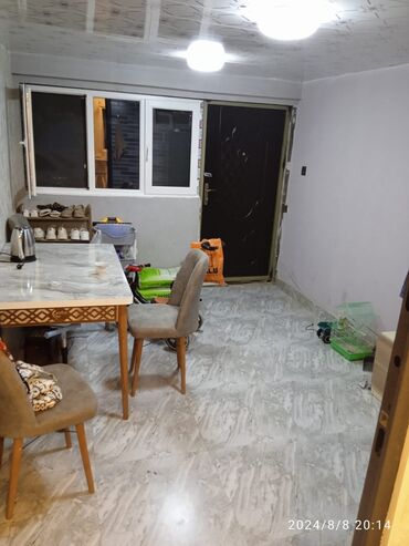 Həyət evləri və villaların satışı: 3 otaqlı həyət evi – tam mebelli - Zal: geniş işıqlı otaq, dekorativ — 6