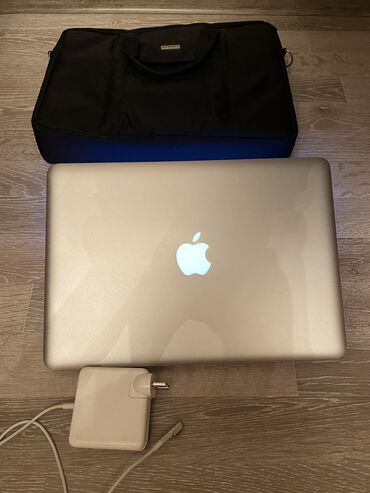 ikinci el apple 11: İşlənmiş Apple MacBook, 13.5 ", Intel Core M, 128 GB, Ünvandan götürmə