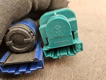 cari online: SENZOR ZA VOLKSWAGEN OSTALO - 1J0927189 — 5