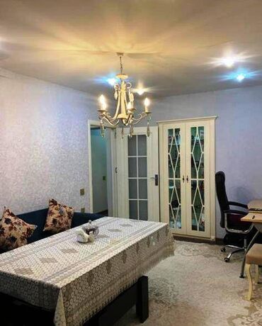 Köhnə tikili: Bakı, 3 otaqlı, Köhnə tikili, 65 kv. m — 2