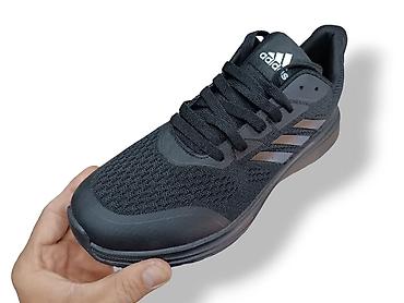 Patike: Adidas Runner 2026 - Veličine: 41–46 - Cena: 3.600 din Sportske — 10