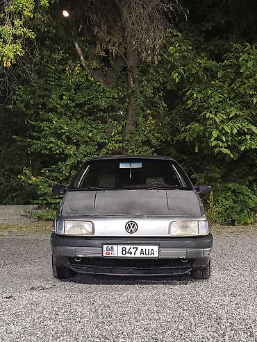 Volkswagen: Volkswagen Passat: 1989 г., 1.8 л, Механика, Газ, Седан — 9