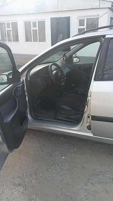 Ford: Ford Focus: 2004 г., Универсал — 13