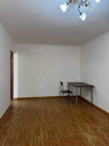срочно продается квартира: 1 бөлмө, 34 кв. м, 104-серия, 3 кабат, Косметикалык ремонт