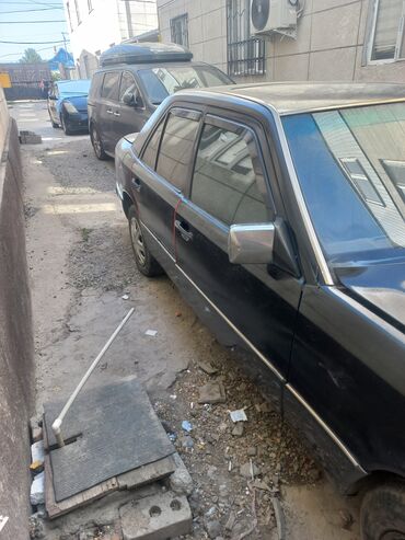 клапан печки w124: Mercedes-Benz W124: 1989 г., 2.3 л, Механика, Бензин, Седан