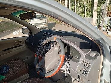 Продажа авто: Toyota Ipsum: 2000 г., 2 л, Автомат, Бензин, Минивэн — 5