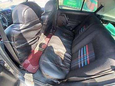 Volkswagen: Volkswagen Golf: 1993 г., 1.8 л, Ручные, Газ, Хэтчбэк — 9