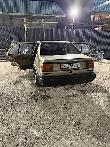Volkswagen: Volkswagen Jetta: 1987 г., 1.8 л, Механика, Бензин, Седан — 10