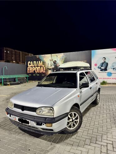 Volkswagen: Volkswagen Golf: 1993 г., 1.8 л, Механика, Газ, Универсал