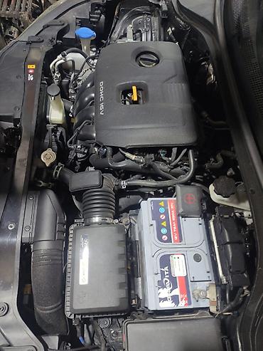 perodok: Hyundai Elantra: 2 l | 2017 il Sedan — 9