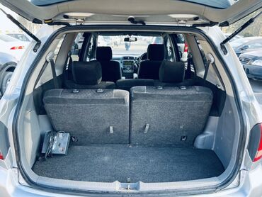 Toyota: Toyota Ipsum: 2002 г., 2.4 л, Автомат, Бензин, Минивэн — 9