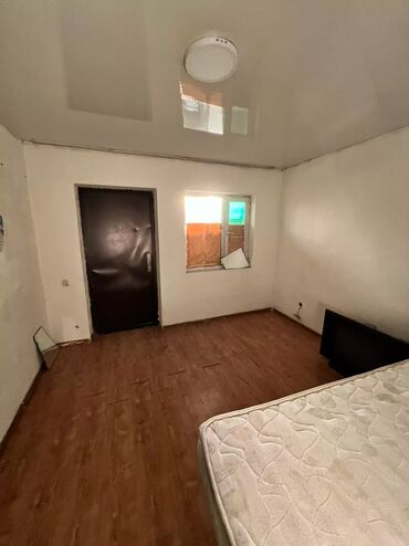 кызыл аскер аренда: 25 м², 1 комната, Утепленный, Забор, огорожен