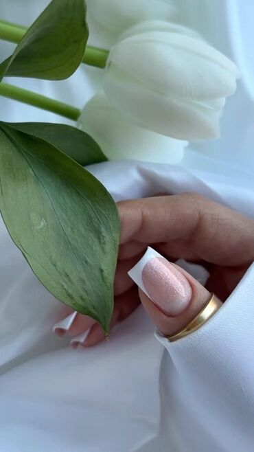 Маникюр, педикюр: Японский маникюр, Выравнивание, Гель лак, шеллак, Маникюр, Педикюр, Услуги подолога, Консультация, Одноразовые расходные материалы, Требуются модели — 5