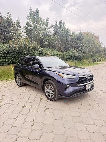 тайота 570: Toyota Highlander: 2021 г., Вариатор, Гибрид, Внедорожник — 2