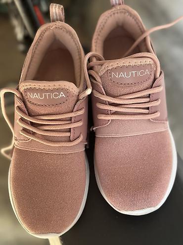 Жаш балдардын бут кийими: Продаю детские кроссовки фирмы Nautica. В отличном состоянии — 1