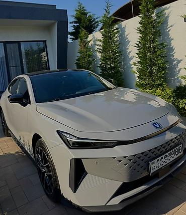 99 maşını: Changan markalı avtomobil rəsmi dilerdən alınıb. 5 il / 150.000 km — 5