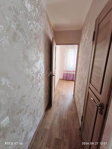 60: 1 комната, 38 м², 3 мкр 104 серия, 3 этаж, Косметический ремонт — 4
