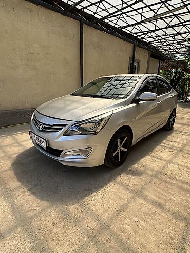 Hyundai Solaris: 2014 г., 1.4 л, Автомат, Бензин, Седан
