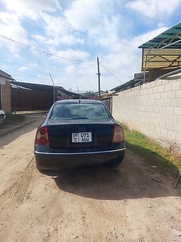 Volkswagen: Volkswagen Passat: 2002 г., Седан — 3