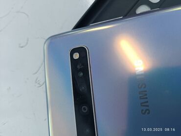 samsung на запчасти: Samsung Galaxy S10 5G, Б/у, 256 ГБ, цвет - Синий, 1 SIM