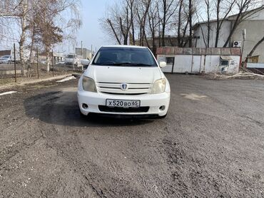 авенсис 1 8: Toyota ist: 2002 г., 1.3 л, Автомат, Бензин, Хэтчбэк